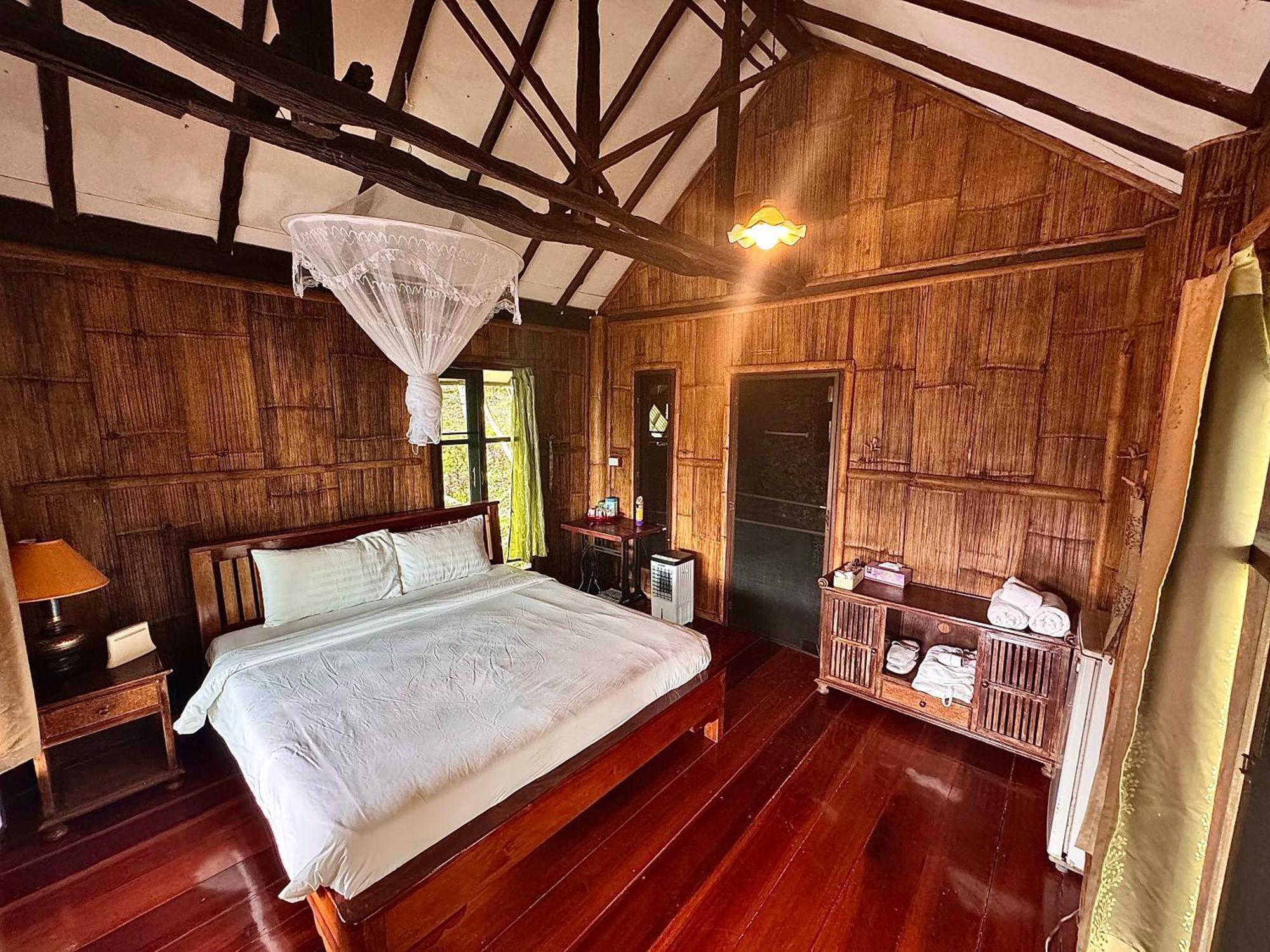 Drifters Anchor Hotel Ban Map Khangkhao Exterior photo